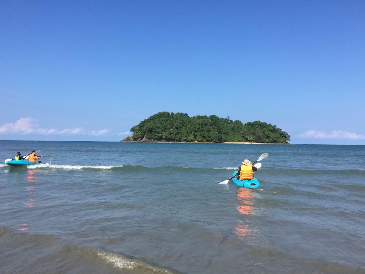 Готель Sea Rounding Ko Phra Thong Екстер'єр фото